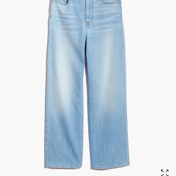 Slim Wide-Leg Jeans in Eastwick Wash - Picture 5 of 6